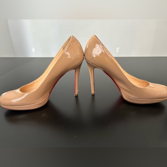 Christian Louboutin Nude Beige Heels - Picture 2 of 5